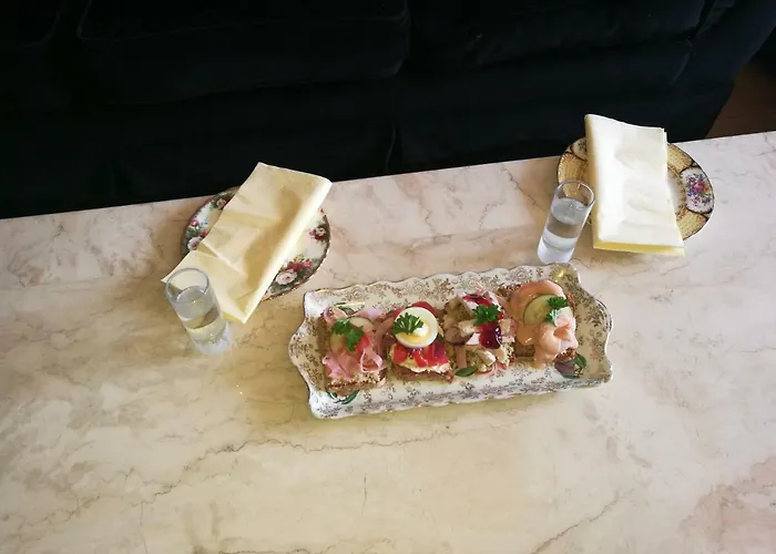 Panzió Assaroe House *